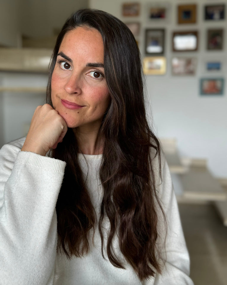 Nadine mama de mellizas, influencer y embajadora Venen Engel